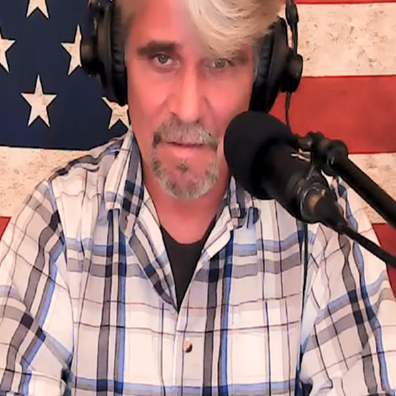 The Deacon Cross Show (@thedeaconcrossshow)