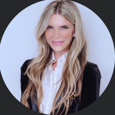 Lori Lee Samson (@LoriLeeSamson)