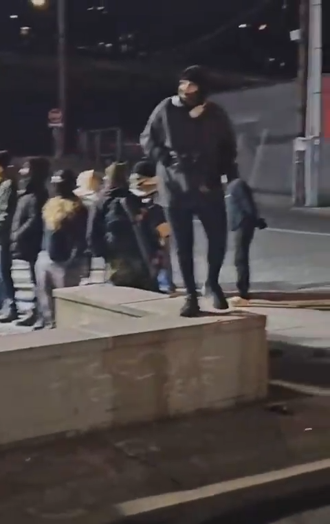 SocialRoach (@insurgent17)