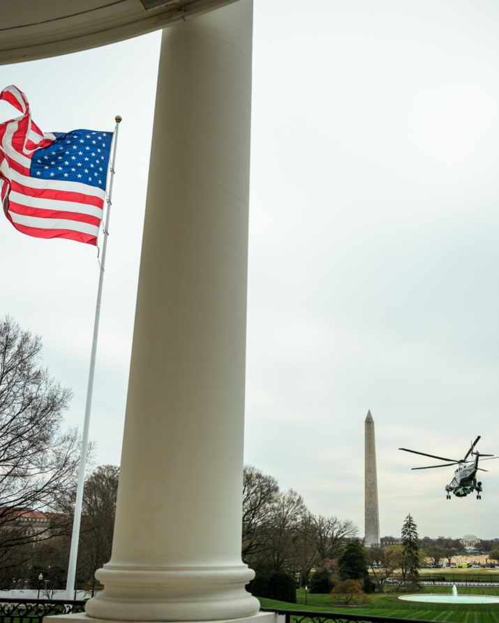 The White House (@WhiteHouse)