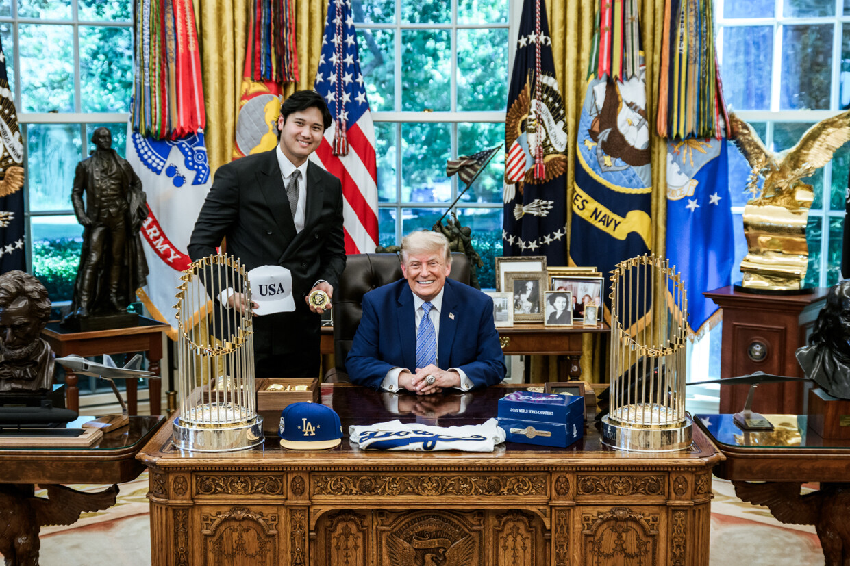 Post media