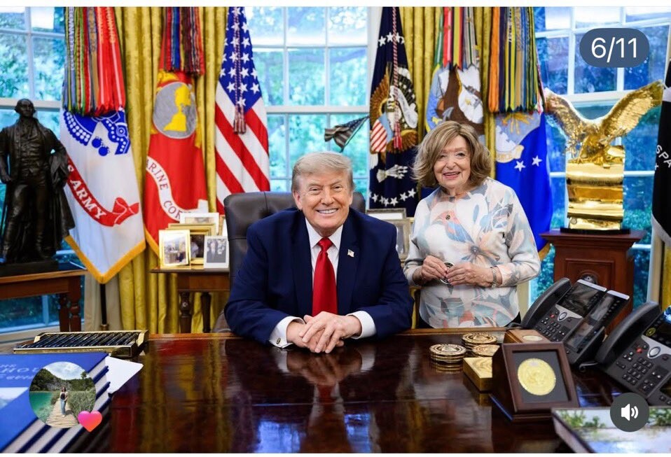 Post media